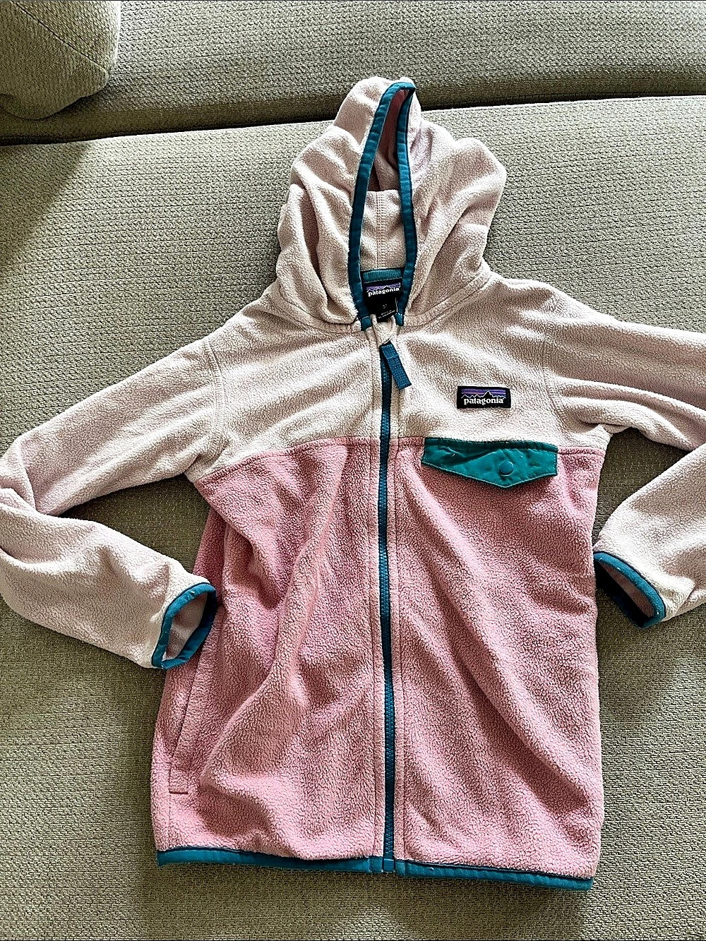Patagonia Baby Furry Friends Hoody Girls 5T Pink & Cream Fleece Jacket